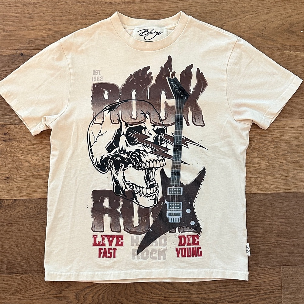 Men’s Cream Rock Skull Graphic Tee